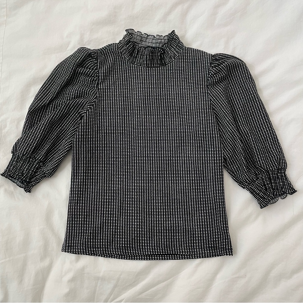 (NWOT) Monki Checkered Mock Neck Short Sleeve Ruffle Blouse